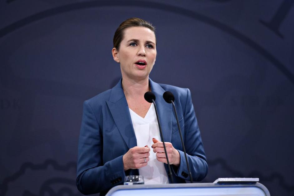 Վաղը Գրենլանդիայի և Դանիայի իշխանությունները կհանդիպեն ԱՄՆ-ի ներկայացուցիչների հետ, մենք միասին կլինենք, այս մասին ասել է Դանիայի վարչապետ Մետտե Ֆրեդերիկսենը։  «Մենք ցանկանում ենք երկխոսություն, մենք կոնֆլիկտ չենք ուզում, բայց մեր դիրքորոշումը միանշանակ է` Գրենլանդիան չի վաճառվում, մենք այս մասին շատ պարզ ասել ենք ամենասկզբում ամերիկացիներին, և այս մասին մենք կասենք նաև վաղը»,-նշել է նա։