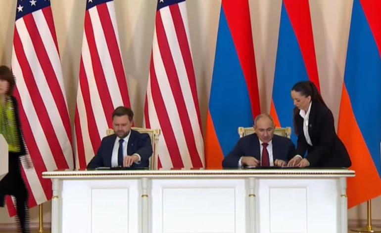 Փաշինյանն ու Վենսը ստորագրել են Միջուկային էներգիայի խաղաղ նպատակներով օգտագործման ոլորտում համագործակցության մասին համաձայնագրի բանակցությունների ավարտի վերաբերյալ համատեղ հայտարարություն