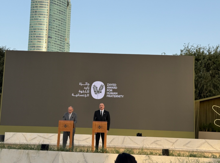 Պատմություն է կերտվում Ադրբեջանի և Հայաստանի միջև։ Խաղաղության հաղթանակ։   Այս մասին իր X-ում գրել է Ադրբեջանի նախագահի օգնական Հիքմեթ Հաջիևը: