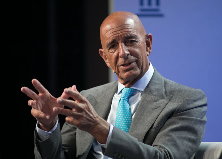  «ԱՄՆ-ն կարծում է, որ նա [Էրդողանը] շահագրգռված չէ Օսմանյան կայսրության վերածնունդով։ Ստամբուլի եւ Անկարայի մասին հոգալը բավական է, դա արդեն բավականին բարդ է»,-ընդգծել է դեսպանը։