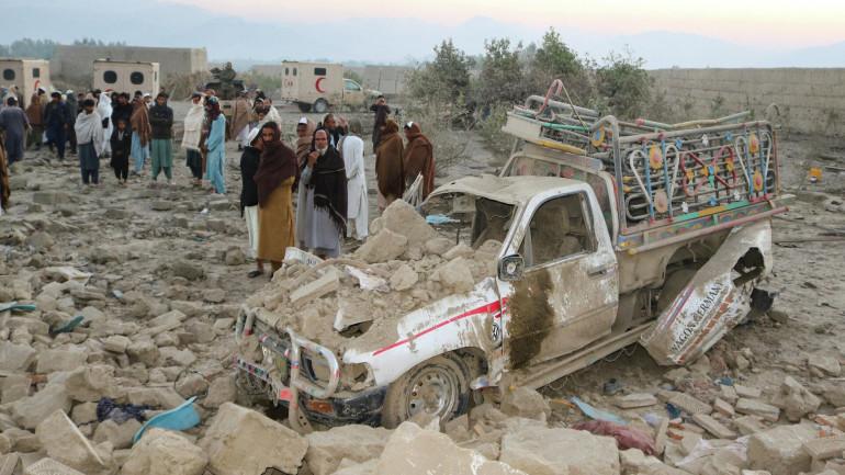 Պակիստանի զինված ուժերը վերսկսել են ռազմական գործողությունն Աֆղանստանի դեմ՝ զինադադարի ժամկետի ավարտից հետո։ Այս մասին հայտնել է իսլամական հանրապետության ԱԳՆ պաշտոնական ներկայացուցիչ Թահիր Հուսեյն Անդրաբին։  Իսլամաբադի և Քաբուլի միջև մարտական գործողությունների դադարեցման ժամկետը լրացել էր մարտի 23-ին: Կողմերը զինադադարի երկարաձգման մասին չէին հայտնել։  «Դադարն ավարտվել է մարտի 23-ից 24-ի գիշերը։ «Գազաբ լիլ-Հաք» գործողությունն այժմ շարունակվում է»,- հայտարարել է նա՝ ճեպազրույցի ժամանակ պատասխանելով լրագրողնե