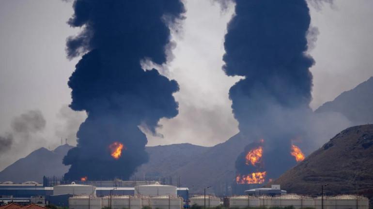 Իրանական զինուժը գրոհել է թիրախներ Իսրայելի մի շարք քաղաքներում, ինչպես նաև ամերիկյան մի քանի բազաներ Մերձավոր Արևելքում։ Այս մասին երեքշաբթի հայտարարել է Իրանի Իսլամական հեղափոխության պահապանների կորպուսը, հայտնում է ՌԻԱ Նովոստի-ն:  «Իրականացվել է «Ճշմարիտ խոստում 4» գործողության 58-րդ ալիքը՝ օկուպացված տարածքների հյուսիսային և կենտրոնական հատվածների թիրախների դեմ, այդ թվում՝ Նահարիայում, Բեյթ Շեմեշում, Թել Ավիվում, Արևմտյան Երուսաղեմում, ինչպես նաև ամերիկյան բանակի բազաների դեմ»,- ասված է ԻՀՊԿ-ի հայտարարո