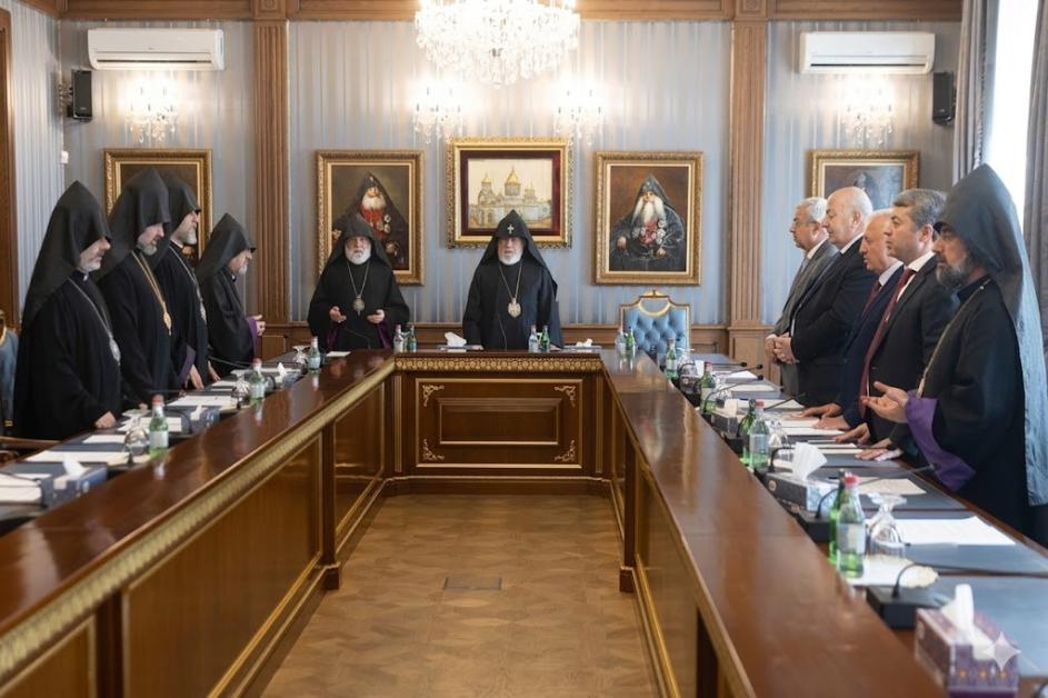 Հայոց պետությունն իր ազգակերտ առաքելությամբ բոլոր ժամանակներում եղել է ամուր պատվարը մեր ինքնության, խարիսխը մեր հարատևության։ Հայոց անկախ պետականությունը պետք է խոհեմությամբ, նվիրումով ու նախանձախնդրությամբ փայփայել և արկածախնդրություններով երբևէ վտանգի չենթարկել։
