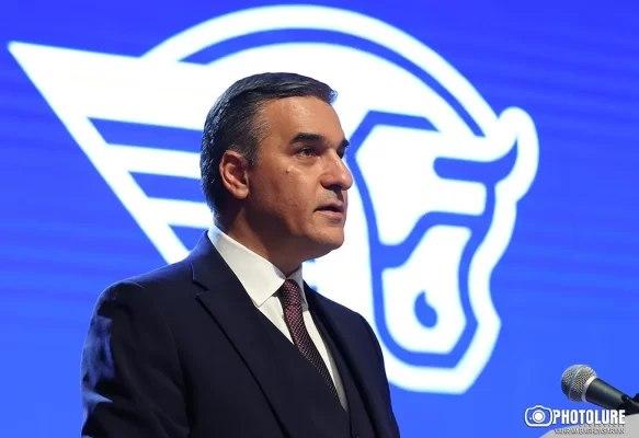 Թաթոյան