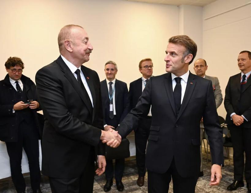 Մակրոն