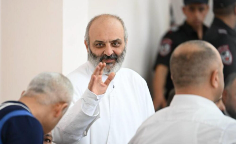 Հոգևոր Հայաստանը պետք է հաղթի և հաղթանակն այլընտրանք չունի. անպայման գնացեք ընտրության և վստահ եմ՝ կընտրեք Հայաստանը. Բագրատ Սրբազան