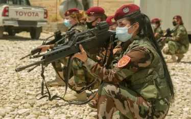 Քրդստանի ինքնավար շրջանի զինված ուժերի՝ «Փեշմերգայի» կին ուժայինները